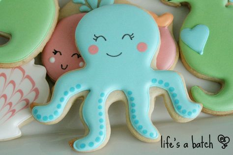 Octopus cookie. | by navygreen Sea Cookies, Summer Sugar Cookies, Sea Stuff, Mermaid Cookies, Fish Cookies, Beach Cookies, Flooding Cookies, Ocean Cakes, Decorative Cookies