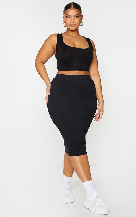 Page 7: Plus Size Clothing | Plus Size Fashion | PrettyLittleThing USA Casual Bar Outfits, Leslie Sidora, Bar Outfits, Elegant Outfit Classy, Human Figures, Flattering Tops, Clothing Plus Size, Black Jersey, Fresh Kicks