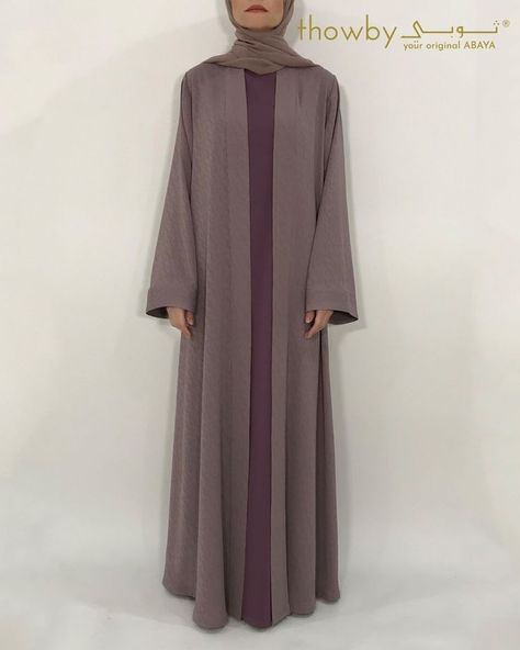 Pola Abaya, Colored Abaya, Abaya Fashion Modern, Abaya Collection, Abaya Online, Islamic Fashion Dresses, Abaya Fashion Dubai, Pakistani Fashion Party Wear, Diy Clothes Design