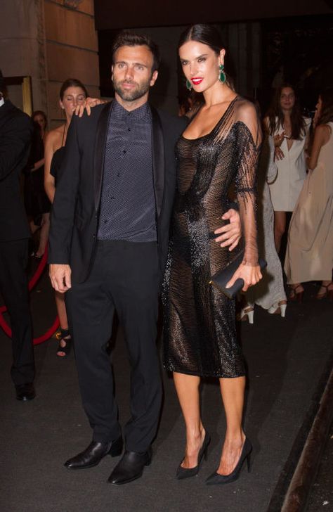 Jamie Mazur and Alessandra Ambrosio  An Ode to the Female Celebs Who Are Taller Than Their Boyfriends and Husbands Taller Girlfriend, Tall Girl Short Guy, Short Guy, Short Guys, Celebrity Lifestyle, Alessandra Ambrosio, Hollywood Glam, Tall Girl, Famous Women