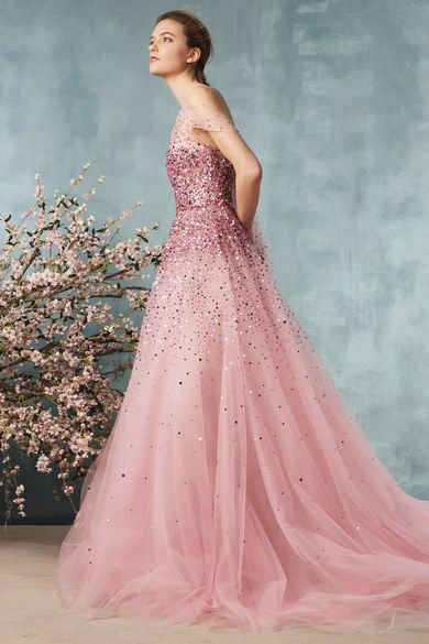 Pink Fancy Dress, Monique Lhuillier Bridal, Fall Fashion Dresses, Draped Bodice, Tulle Gown, Fashion Dresses Casual, Monique Lhuillier, Couture Gowns, Gorgeous Gowns