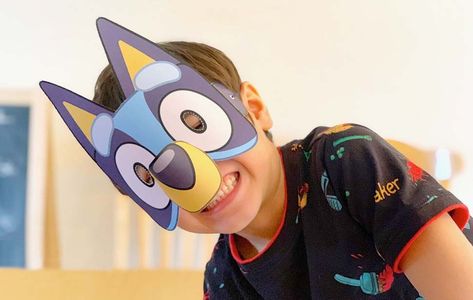 Make Your Own Bluey And Bingo Masks At Home Bluey Bingo Mask, Bluey And Bingo Costume, Bingo Costume, Diy Bluey, Bluey Birthday Party, Paracord Crafts, Bingo Party, Paper Masks, Girls Cake