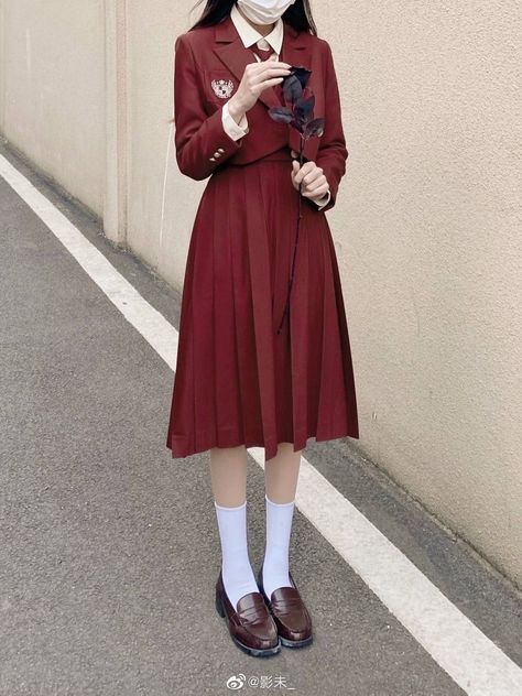 School Uniform Outfits Aesthetic, Korean Uniform, School Uniform Ideas, Academy Uniform, Red Uniform, School Uniform Fashion, School Uniform Outfits, Shillong, School Dresses