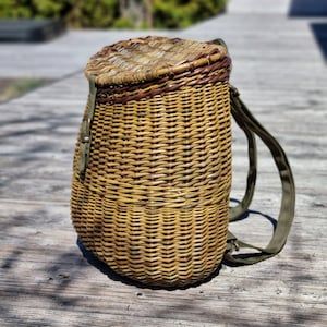 Farmer Market, Beautiful Butterfly Photography, Willow Weaving, Creative Storage, Lithuania, Backpack Purse, Vegetable Tanned Leather, Fun Bags, Farmers Market