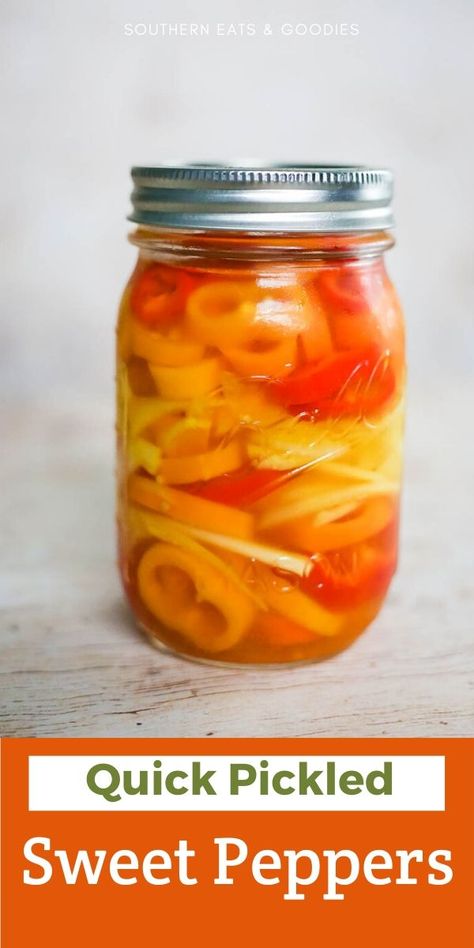 Homemade Pickled Peppers, Pickled Sweet Red Peppers, Sweet Heat Peppers Recipe, Sweet Pickled Peppers Recipe, Preserving Sweet Peppers, Pickled Mini Sweet Peppers, Canning Sweet Peppers Recipes, Green Peppers Canning Recipes, Canned Sweet Peppers