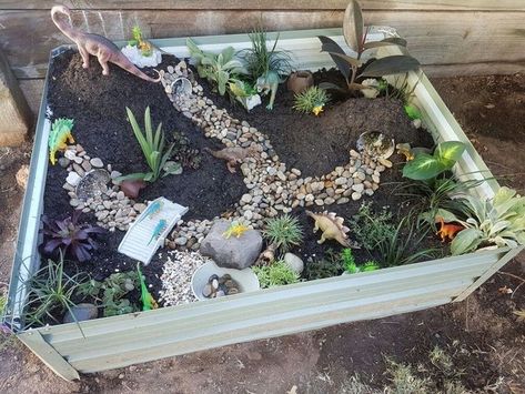 Fairy Garden Design Ideas, Dinosaur Garden, Outdoor Play Spaces, Play Garden, Mini Mundo, Outdoor Play Areas, Kids Outdoor Play, Fairy Garden Designs, School Garden