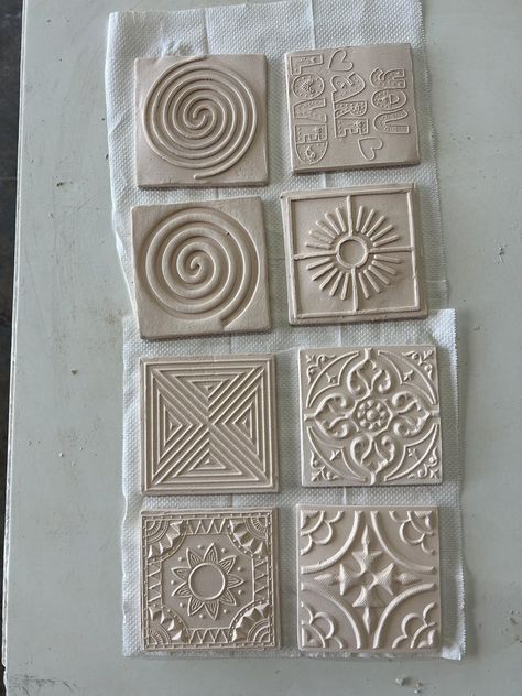 Making Tiles, Ceramic Tile Crafts, Ceramic Wall Art Tiles, Stove Backsplash, Ceramic Tile Art, Bathroom Decorations, Ceramic Molds, Ceramic Texture, Backsplash Bathroom