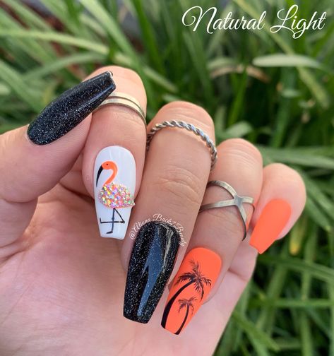 Tapered Coffin, Beach Themed Nails, Tropical Nail Designs, Black Flamingo, Flamingo Nails, Palm Tree Nails, Peach Nails, Tropical Nails, Nail Color Trends