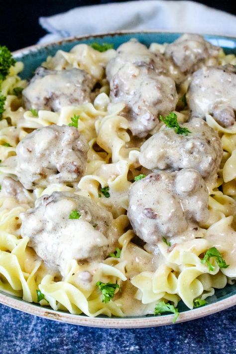 True Old-Fashioned Swedish Meatballs Meatball Stroganoff, Cream Of Celery, School Recipes, Just A Pinch Recipes, Meat Appetizers, Fall Dinner Recipes, Swedish Meatballs, Swedish Recipes, Just A Pinch