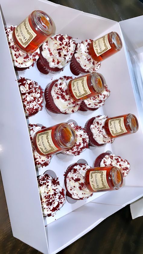 Alcoholic Cupcakes Birthday, Cupcake With Alcohol, Cupcakes With Liquor Bottles, 25th Birthday Cupcakes For Him, Red Velvet Birthday Cupcakes, Cakes With Alcohol Bottles, Hennessy Party Ideas Decor, Henny Cupcakes, Alcohol Cupcakes Recipes