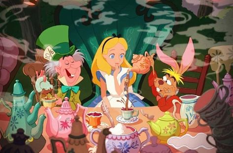 Alice In Wonderland Scenes, Alice In Wonderland Cartoon, Alice In Wonderland Crafts, Alice In Wonderland Diy, Alice In Wonderland Decorations, Alice In Wonderland Artwork, Alice In Wonderland Illustrations, Alice In Wonderland 1951, Wonderland Artwork