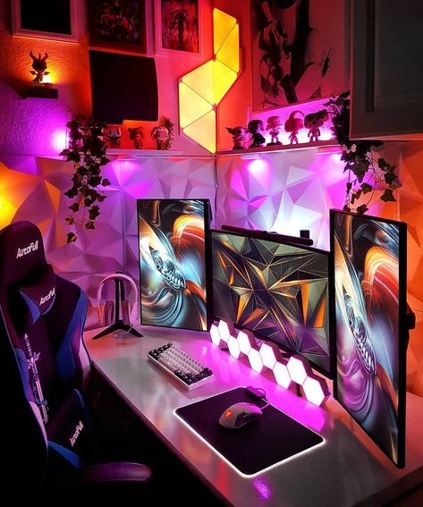 Orange Gaming Room, Orange Pc Setup, Orange Gaming Setup, Cyberpunk Room, Kawaii Nintendo Switch, Pink Switch, Kawaii Nintendo, Nintendo Switch Controller, Gaming Aesthetic