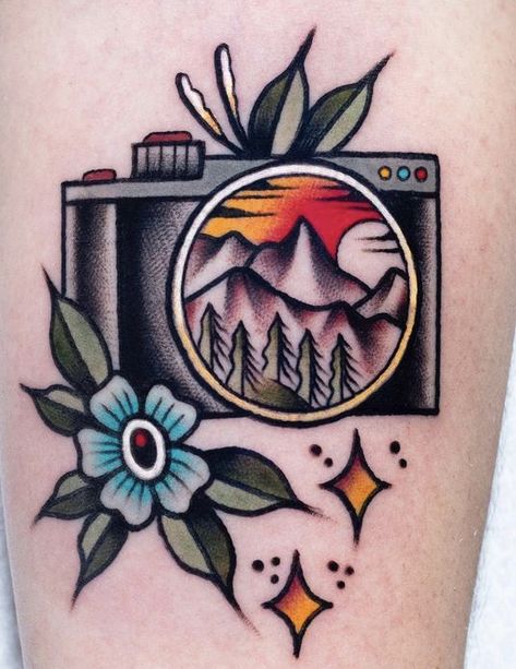 Camera Tattoos, Traditional Tattoo Inspiration, Traditional Style Tattoo, Camera Tattoo, Nature Tattoo, Traditional Tattoo Sleeve, Old School Tattoo Designs, Traditional Tattoo Design, Traditional Tattoo Art