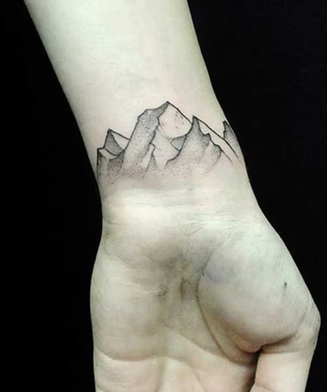 Fine Line Tattoos Arm, Line Tattoos Arm, Quirky Tattoos, Ice Tattoo, Mountain Tattoos, Petit Tattoo, Tattoos Arm, Line Dot