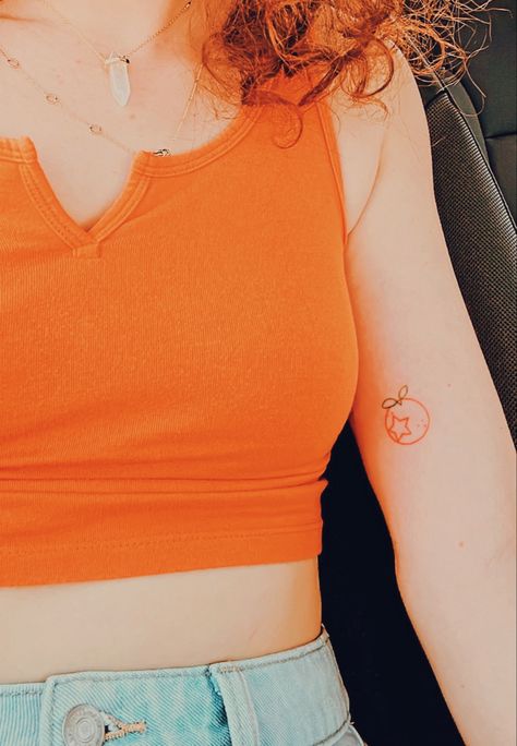 Red Orange Tattoo, Small Orange Tattoo, Orange Tattoo Black And White, Orange Tattoo Fruit, Citrus Tattoo, Orange Tattoo, Fruit Tattoo, Tattoo Minimalist, Tattoo Color