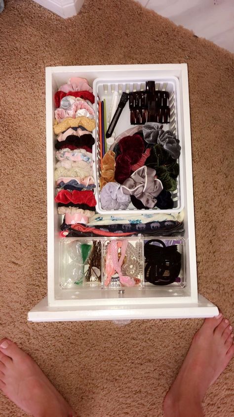 Shelby Smith, Satisfying Organization, Hair Product Organization, Accessories Organization, Clutch Organization, Kids Organization, Hair Accessories Storage, Accessories Organizer, Organizing Hair Accessories