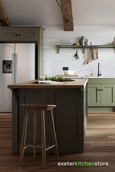 If you’re looking for a shaker-style kitchen that you can cheerfully wake up to every morning, then Mornington is the way to go. For a more classic look, why not pair this door with wooden handles and real wood worktops? Take a look at how you can get your dream kitchen. Wood Worktop, Shaker Door Styles, Kitchen Seating, Shaker Style Kitchens, Kitchen Trends, Green Kitchen, Way To Go, Door Styles, Shaker Style