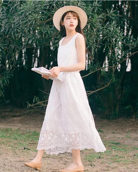 #sundress #lace #whitedress #summer Japan Fits, Mori Style, Cute Sundress, Pale Girl, Mori Fashion, Forest Girl, Outdoor Shoot, Mori Girl, Japan Fashion