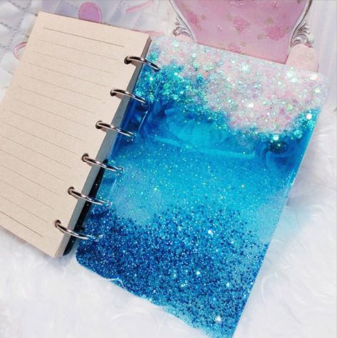 Resin Notebook, Resin Works, Honey Store, Diy Binder, Diy Hair Accessories Ribbon, Resin Creations, Epoxy Resin Diy, Diy Silicone, Resin Products