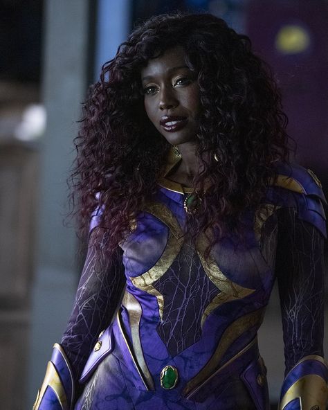 Starfire Titans, Kory Anders, Starfire Dc, Anna Diop, Dc Titans, Tim Drake Red Robin, Titans Tv Series, Nightwing And Starfire, Cyberpunk Girl