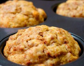 Banana Bran Muffins - uses All Bran cereal Banana Bran Muffins, Bran Muffin Recipes, Bran Cereal, Bran Muffins, Muffin Bread, Baking Muffins, Breakfast Muffins, Banana Recipes, Banana Muffins