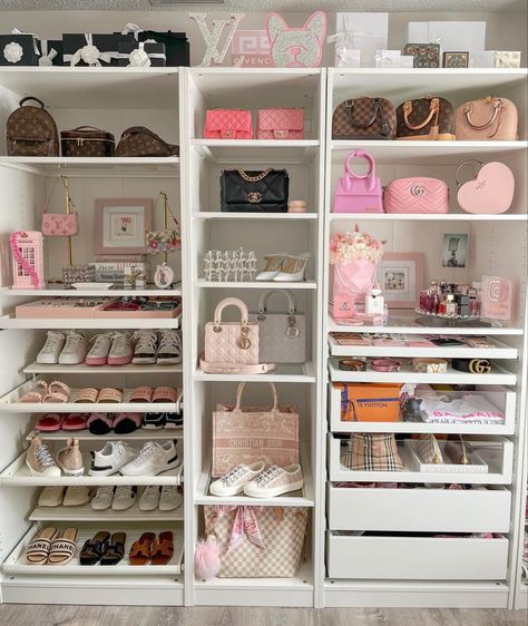 Barbie Bedroom Ideas, Barbie Bedroom, Dressing Room Decor, Wardrobe Systems, Ikea Pax Wardrobe, No Closet Solutions, Open Closet, Pax Wardrobe, Build A Closet