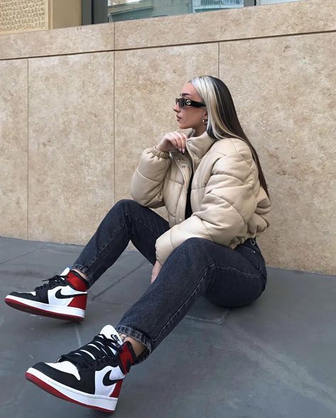 Air Jordan Dunk Low, Jordan Dunk Low, Jordan Dunk, Outfit Botas, Outfit Mujer, Nike Outfits, Travis Scott, Dunk Low, Streetwear Outfit