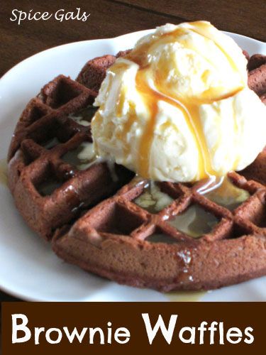 Brownie Waffles on MyRecipeMagic.com #browniewaffles #uniquebreakfastideas #waffledessert Brownie Waffles, Waffles Breakfast, Dessert Birthday, Homemade Brownie, Waffle Iron Recipes, Waffle Maker Recipes, Breakfast Waffles, Birthday Breakfast, Birthday Treat