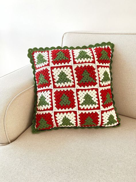 Holiday crochet patterns