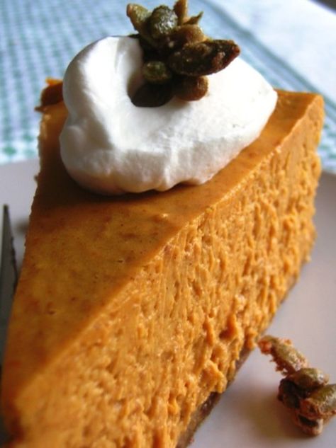 Pumpkin Cheesecake Factory, Cheesecake Factory Pumpkin Cheesecake, Cheescake Recipe, Pumpkin Cheesecake Recipes, The Cheesecake Factory, Thanksgiving Treats, Cheesecake Factory, Oreo Cheesecake, Pumpkin Dessert