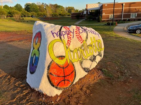 School Rock Painting Ideas Birthday, School Rock Painting Ideas, Spirit Rock Painting Ideas School, Painting Ideas Birthday, Spirit Rock Painting Ideas, Birthday Painting, Bling Ideas, School House Rock, Rock Painting Ideas