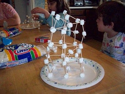 Tower of Babel with marshmallows and toothpicks Tinkering Station, Toothpicks And Marshmallows, 3 D Shapes, Engineering Challenges, Storytime Ideas, Maker Space, Sunday School Crafts For Kids, Creation Station, Tower Of Babel