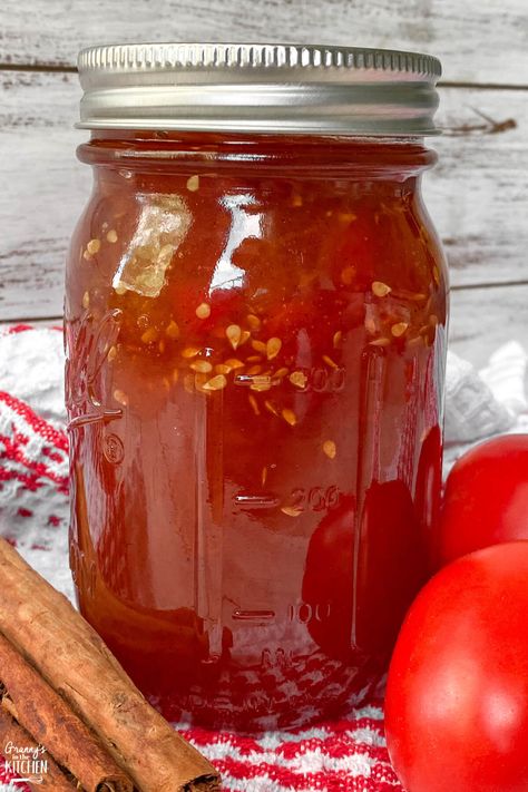 Sweet and with a hint of baking spices, this old fashioned tomato jelly is a unique spread for breads and pastries. Once you've tried it, you'll know why it's been a favorite in our family for generations! Tomato Jelly Recipe, Tomato Preserves Recipe, Cherry Tomato Jam, Tomato Preserves, Rosehip Recipes, Tomato Jelly, Tomato Jam Recipe, Preserving Tomatoes, Marmalade Recipe