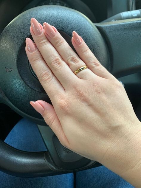 Single Parents, Hello Nails, Hippie Nails, Subtle Nails, Single Parent, Simple Gel Nails, Casual Nails, Blush Nails, Pretty Gel Nails