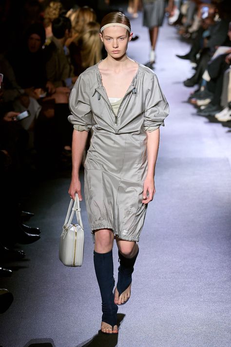 Spring 2023 Ready To Wear, Fashion Runway Show, 2023 Ready To Wear Collection, 2023 Ready To Wear, Womenswear Fashion, Copenhagen Fashion Week, Runway Trends, Neutral Fashion, Spring 2023