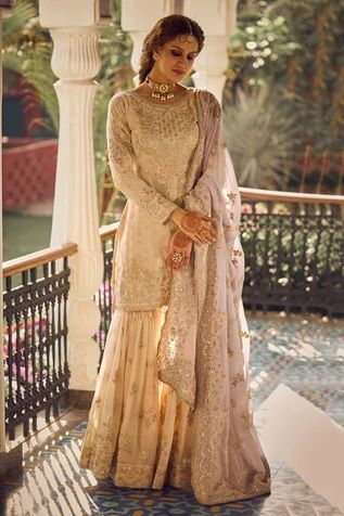 Shop for Lashkaraa Off White Georgette Floral Embroidered Kurta Gharara Set for Women Online at Aza Fashions Velvet Dupatta, Gharara Suits, Pakistani Clothes Online, Gold Shirt, Pakistani Wedding Dresses, Lehenga Saree, Sharara Set, Pakistani Designers, Pakistani Outfits