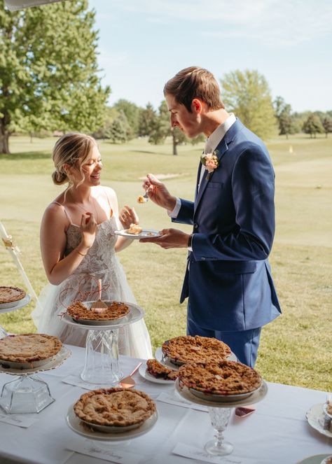 How to do Pie at Your Wedding! – Live Hearty Diy Pie Stand, Wedding Pies Instead Of Cake, Pie At Wedding, Wedding Pie Bar, Wedding Pie Table, Pie Bar Wedding, Diner Wedding, Grooms Cake Tables, Pie Wedding Cake