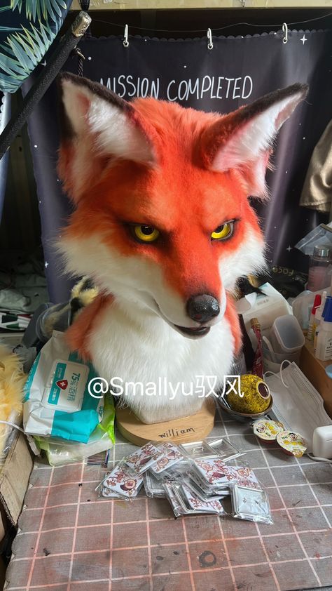 Media Tweets by 驭 (@smallyuXP) / Twitter Fursuit Bunny, Fox Fursona, Fox Fursuit, Raptor Dinosaur, Fox Costume, Fursuit Head, Fox Mask, Cosplay Diy, Robots Concept