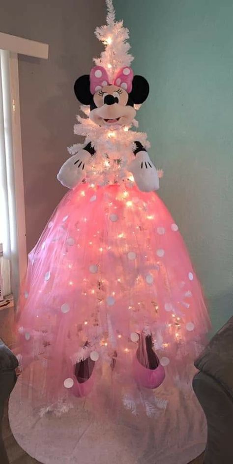 Minnie Mouse Christmas Tree, Mickey Mouse Christmas Tree, Christmas Tree Decor Ideas, Tree Decor Ideas, Disney Christmas Tree, Minnie Mouse Christmas, Minnie Christmas, Mouse Christmas, Mickey Mouse Christmas