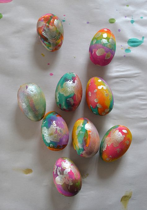 Children paint gorgeous wooden eggs for Easter. Wooden Egg Decorating Ideas, Paint Wooden Eggs, Wooden Egg Painting Ideas, Painted Wooden Easter Eggs, Painting Eggs Ideas, Painting Eggs For Easter, Wooden Eggs Crafts, Wild Petunia, Painted Wooden Eggs