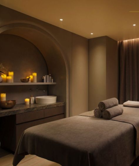 Luxury Massage Room, Massage Room Aesthetic, Hotel Spa Design, Massage Room Ideas, Home Massage Room, Deco Spa, Spa Massage Room, Massage Room Design, Luxury Massage