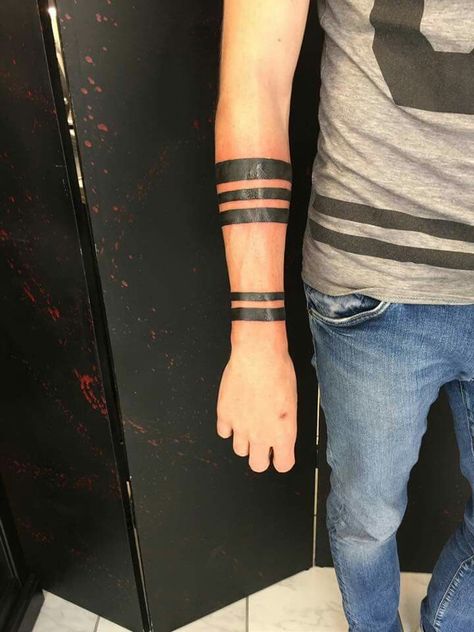 Arm Ring Tattoo Men, Band Tattoo Men, Arm Ring Tattoo, Vs Tattoo, Black Band Tattoo, Arm Quote Tattoos, Band Tattoos For Men, Ring Tattoo Designs, Line Tattoo Ideas