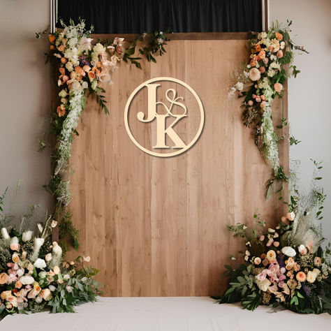 Our wedding logo monogram is versatile enough to suit any style, from rustic to modern, making it an ideal addition to your decor. Made from high-quality plywood, these large initials can make a statement as an initial sign for wall decor or as a unique accent piece. Wood Initials, Sign For Wedding, Wedding Logo Monogram, Initial Sign, Wood Wedding Signs, Wedding Initials, Wedding Logo, Mr And Mrs Wedding, Wedding Logos