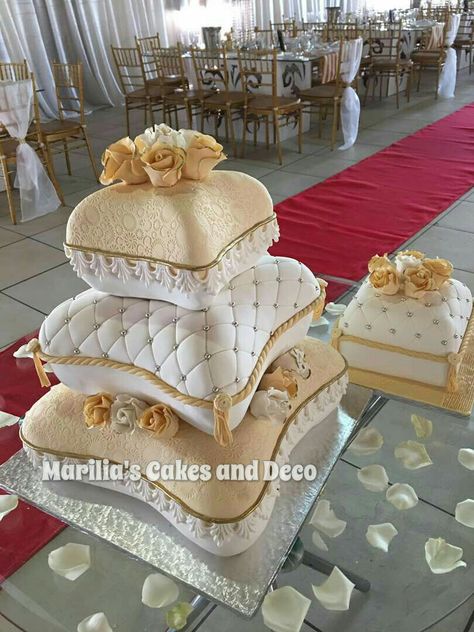 Wedding Cake Pillows, Mehendi Cake, Royalty Cake, Pillow Wedding Cakes, Ruby Cake, Pillow Cake, Pillow Cakes, Fancy Wedding Cakes, Extravagant Wedding Cakes