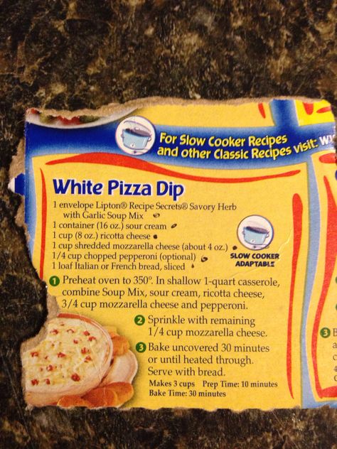 White Pizza Dip Lipton, Dip Dinner, White Pizza Dip, Chip Dips, Football Board, Pizza Dip, Delicious Dips Recipes, Garlic Dip, White Pizza