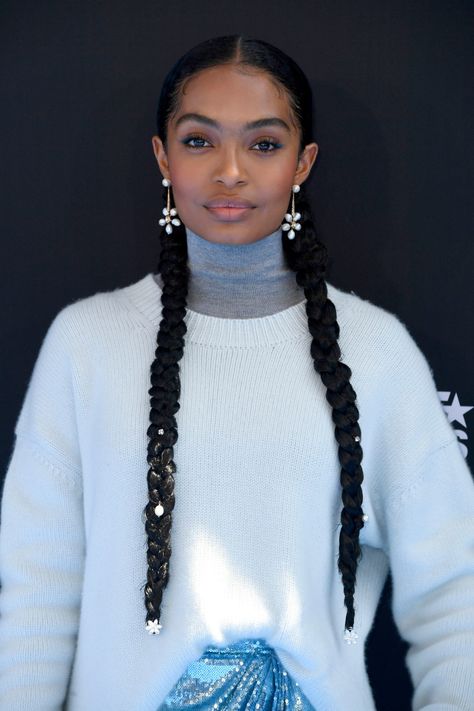 The Best Braided Hairstyle Ideas to Try Right Now Celebrity Braids, Hairstyles 15, Two Braid Hairstyles, Pigtail Braids, Cool Braid Hairstyles, Natural Hair Styles Easy, 4c Hair, Celebrity Hair Stylist, Penteado Cabelo Curto