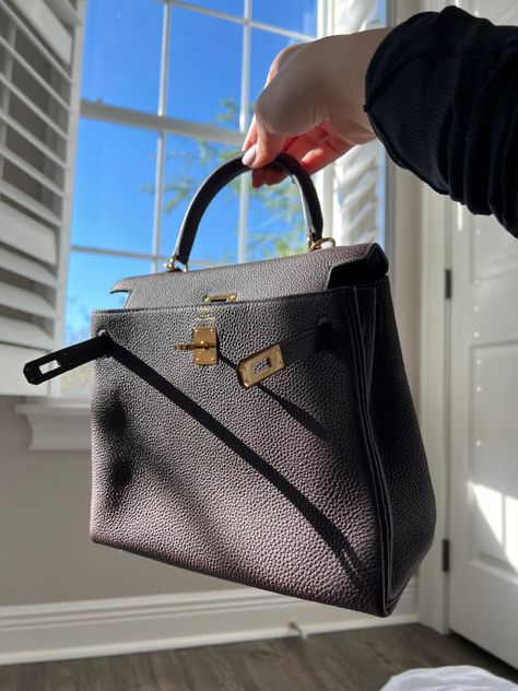 Hermes Kelly 25 Retourne, Hermes Kelly Retourne, Retired Life, Hermes Kelly 25, Kelly Retourne, Kelly 25, Togo Leather, Kelly Bag, Hermes Birkin