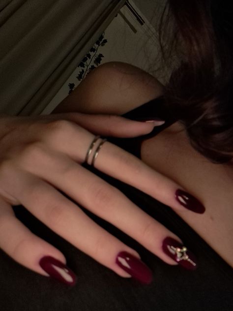 Dark Red Nails, Her Nails, Red Nail Polish, Dark Feminine Aesthetic, Red Nail, Dark Nails, Nagel Inspo, Red Aesthetic, Korn