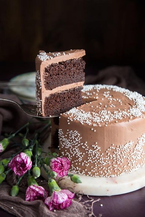 Mini Chocolate Cake Mini Chocolate Cake 4 Inch, Small Chocolate Cake Recipe, Fluff Frosting, Small Chocolate Cake, Mini Chocolate Cake, Chocolate Cake From Scratch, Mini Cake Recipe, Whiskey Cake, Cake Recipes For Kids