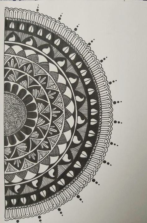 Mandala On A3 Paper, God Drawing, Mandala Arts, Mandala Sketch, Zen Circle, Mandala Book, Aesthetic Drawings, Shading Drawing, Easy Mandala Drawing